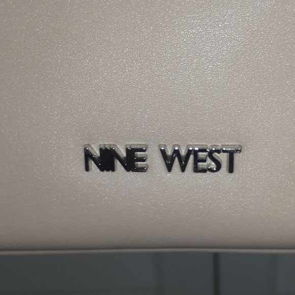 Nine west blush color Purse - Picture 2 of 16